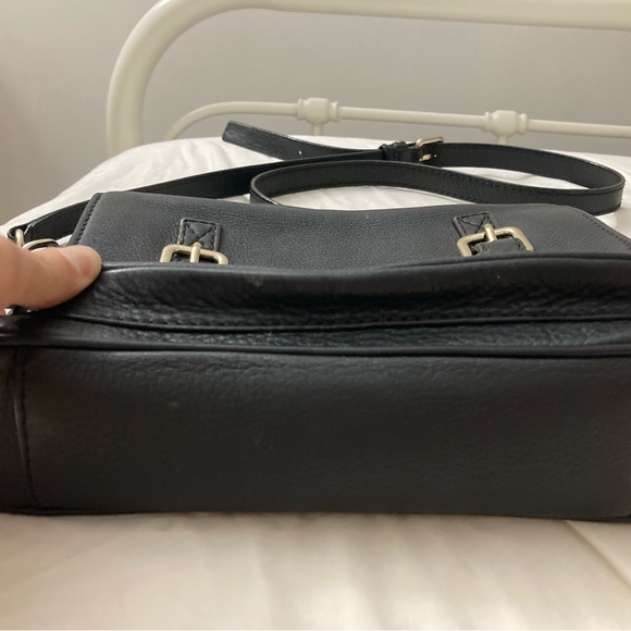 Kate Spade Lola Avenue Pebbled Leather Messenger Bag - Picture 2 of 12